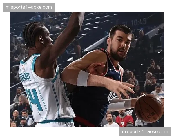 祖巴茨合同性价比获认可 步行者内线防守体系获基石 祖巴茨合同性价比获认可 步行者内线防守体系获基石